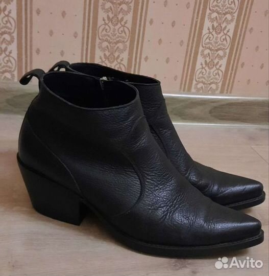 Ботильоны казаки mango натуральная кожа