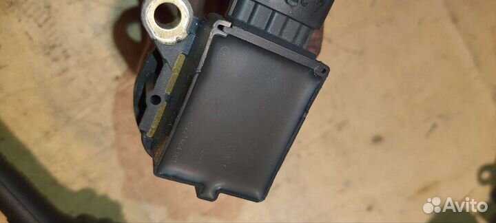 Катушка зажигания volvo s60, v70, xc70, s80