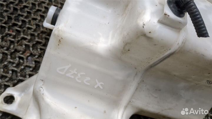 Бачок омывателя Lexus RX, 2016