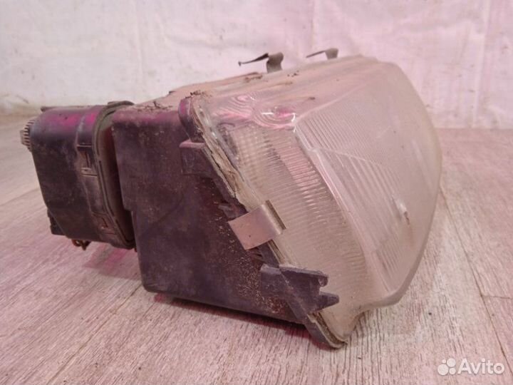 Фара передняя правая Seat Toledo 1 1997