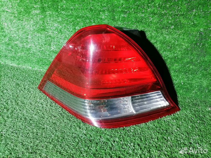 Фонарь левый P3882 Honda Odyssey RB1RB2 дефект еап
