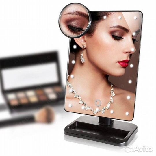 Зеркало для макияжа