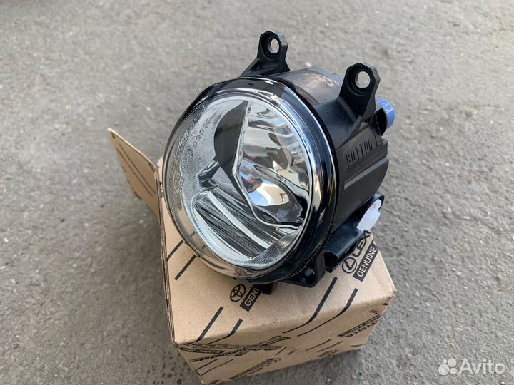 Птф, фара противотуманная левая Lexus GX