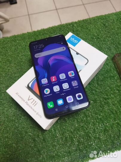 Смартфон Vivo V11i