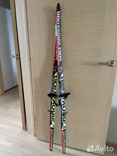 Лыжи детские 150 см с пружинным креплением