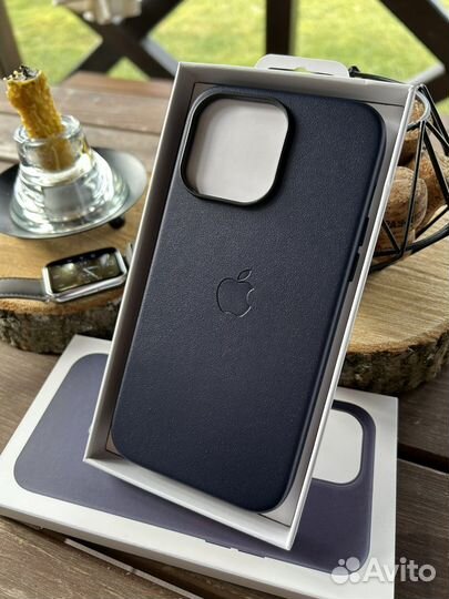 Кожаный чехол iPhone 14 Pro Синий