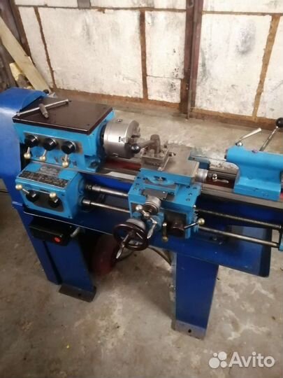 Токарный станок