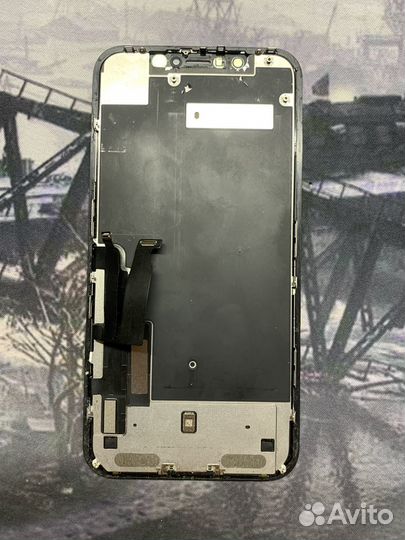 Экран на iPhone XR
