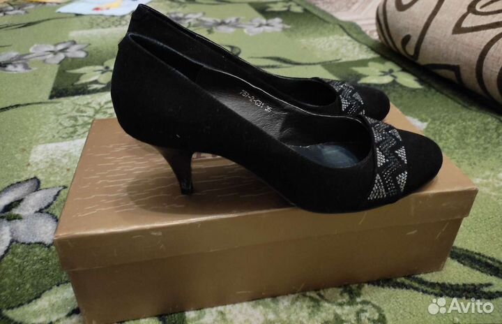 Туфли женские