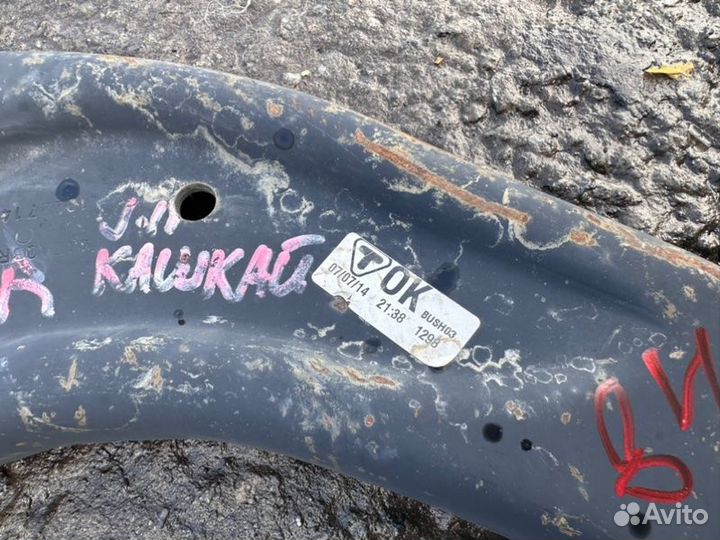 Рычаг передний правый Nissan Qashqai J11