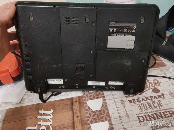 Ноутбук toshiba