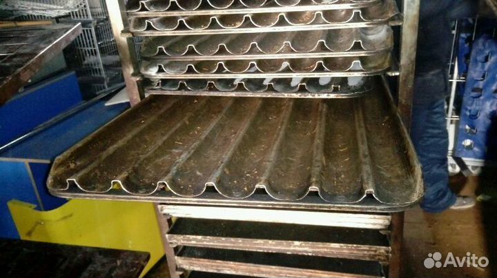 Противень для багетов б/у ячеистый 80х60