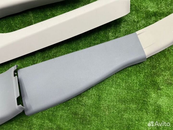 Обшивка салона Ford Transit 8 MK8 2014-2022