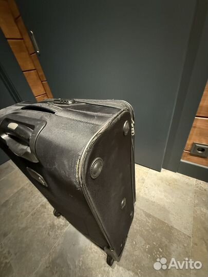 Чемодан samsonite l