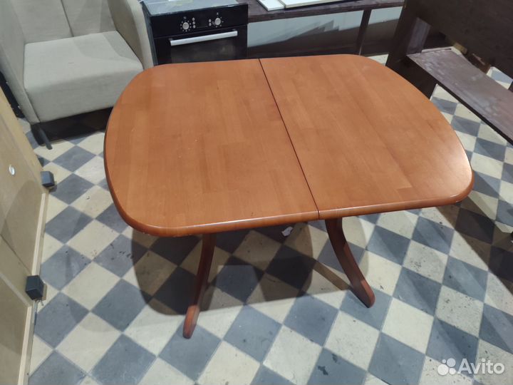 Стол из массива бука раздвижной