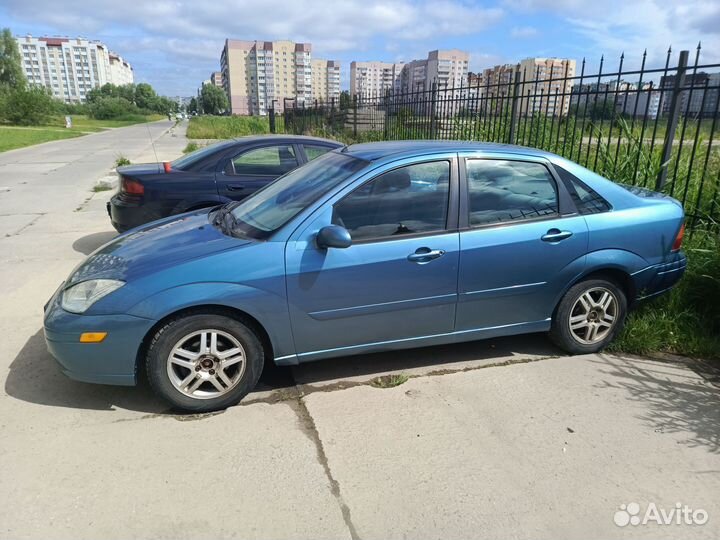 Ford Focus 2.0 AT, 2001, 195 405 км