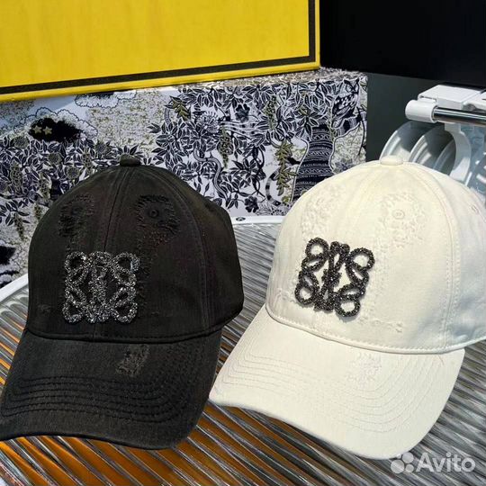 Кепка Loewe
