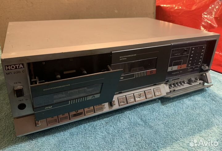 Усилитель, двухкассетный магнитофон