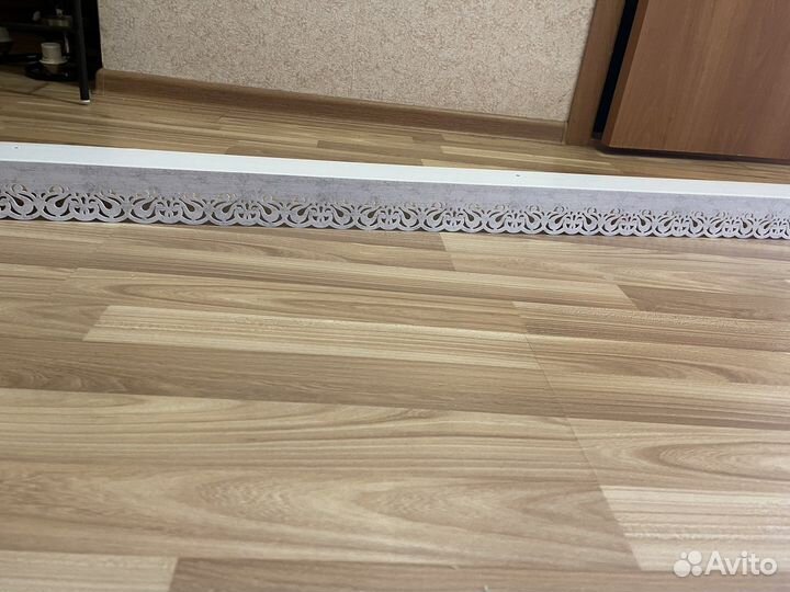 Карниз потолочный