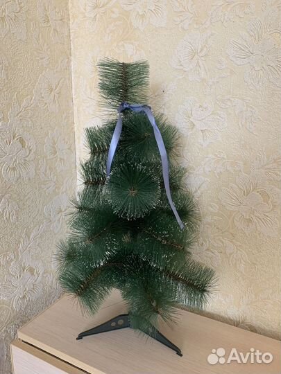 Елка искусственная заснеженная
