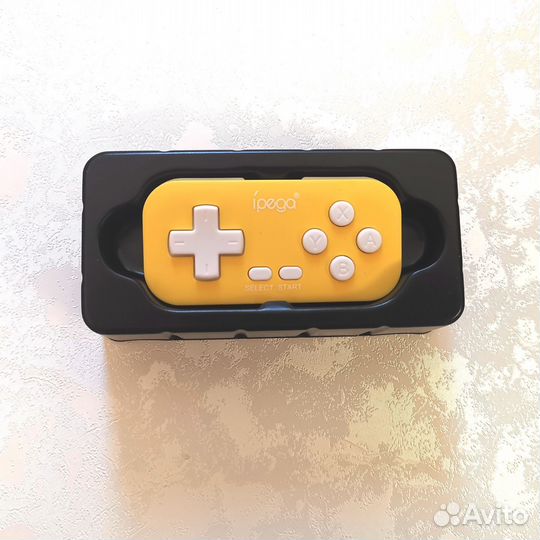 Ipega mini gamepad