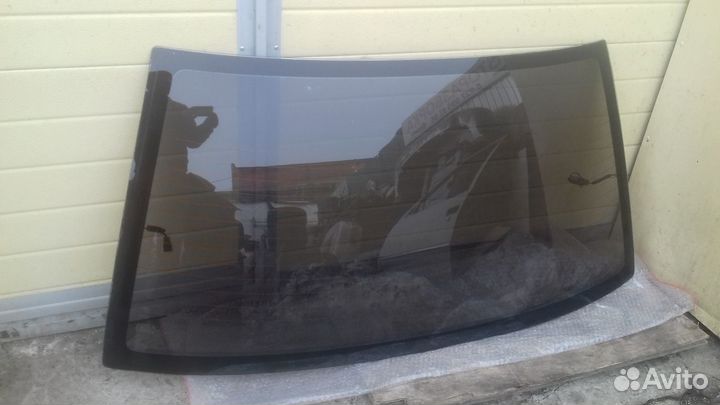 Митсубиси Ланснер 9 заднее стекло