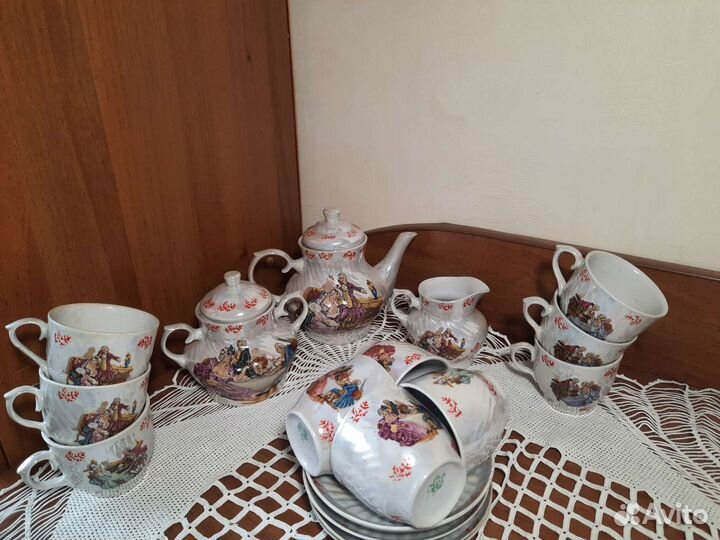 Чайный сервиз Мадонна, Голландия, 17 предметов