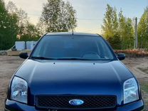 Ford Fusion 1.4 MT, 2002, 245 000 км, с пробегом, цена 370 000 руб.