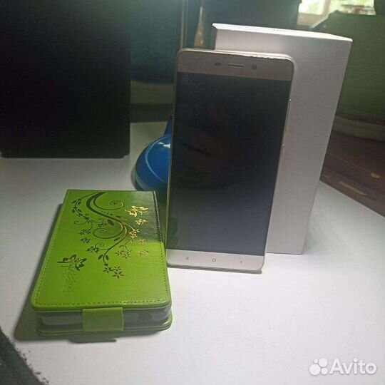 Xiaomi Redmi 4, 2/16 ГБ