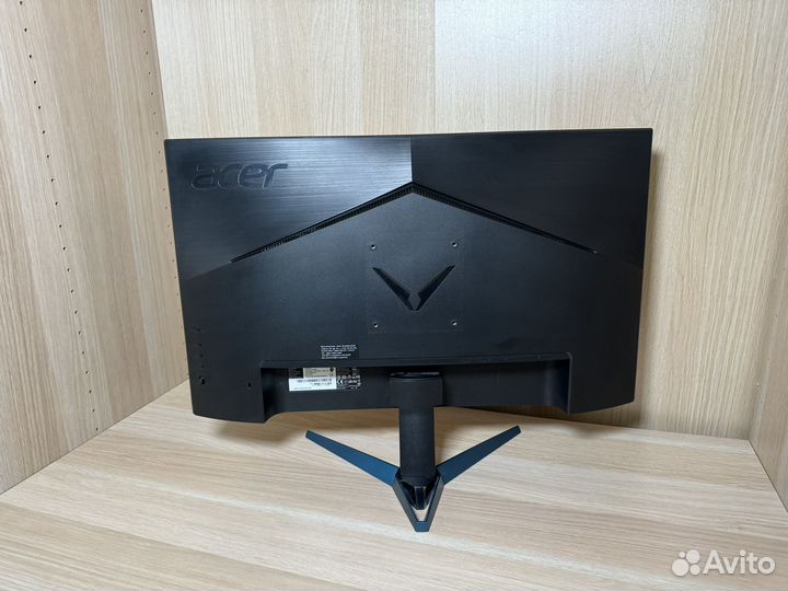 Монитор Acer 27