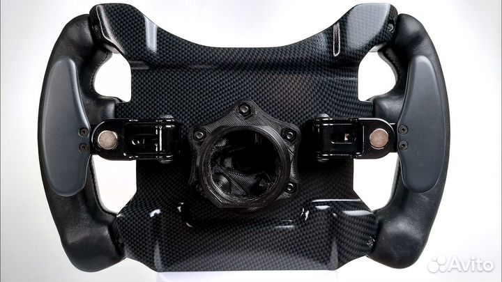 Беспроводной руль-штурвал McLaren 650S. В наличии