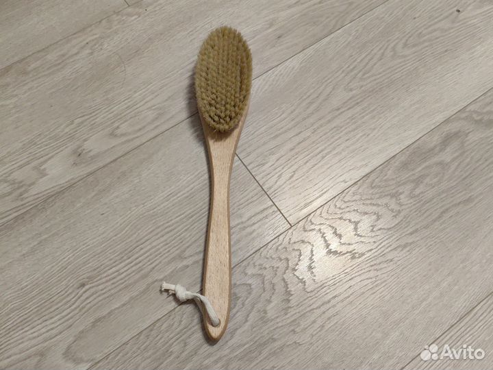 Щетка для сухого массажа и бани