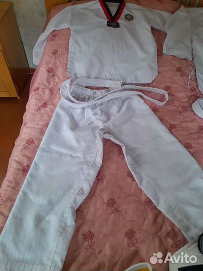 Форма Добок для тхэквондо