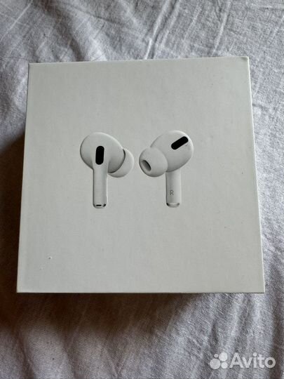 Коробка от наушников Airpods Pro apple