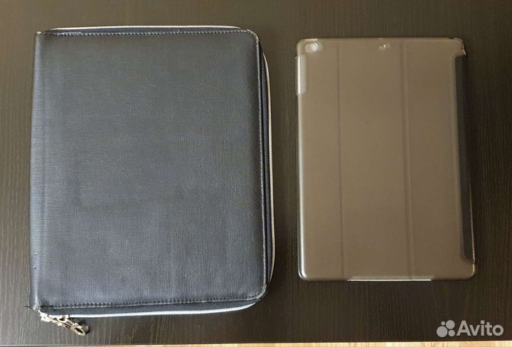 Чехлы на iPad