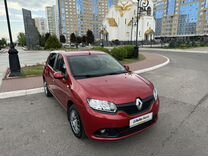 Renault Sandero 1.6 AT, 2015, 89 890 км, с пробегом, цена 980 000 руб.