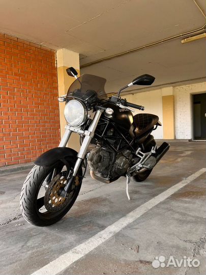 Ducati monster m600 dark