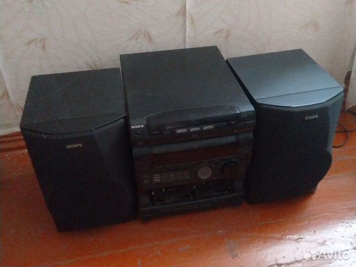 Музыкальный центр Sony