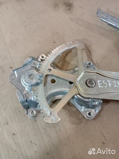 Стеклоподъемник электр. задний левый задний левый