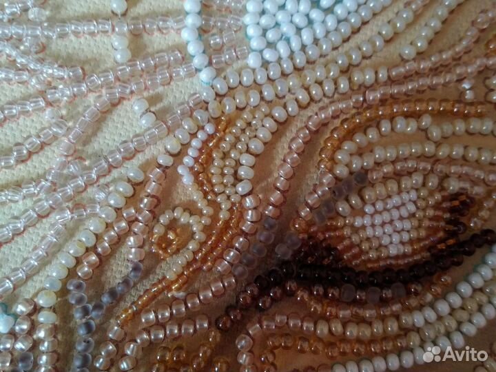 Картина вышитая бисером