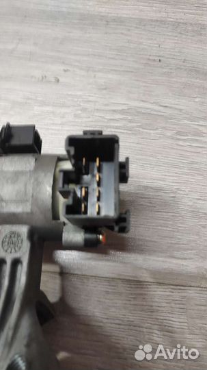 Замок зажигания Toyota Corolla 120