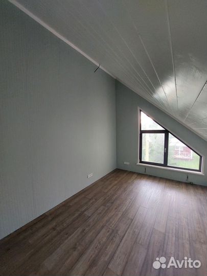 Профессиональная поклейка обоев. Малярные работы