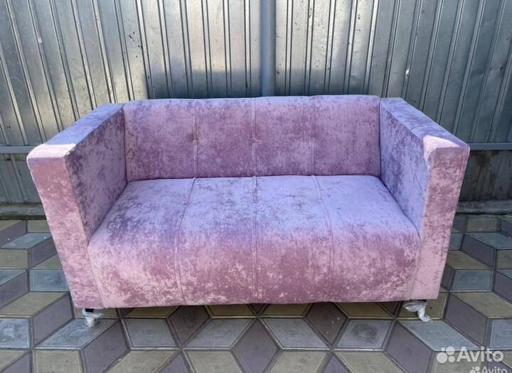 Диван офисный