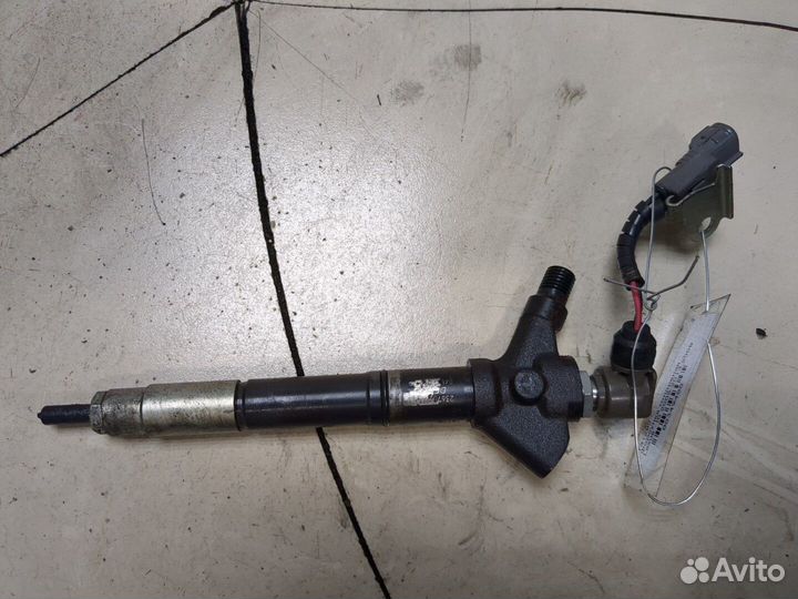 Форсунка топливная Lexus IS, 2009