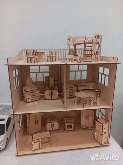 Домик кукольный