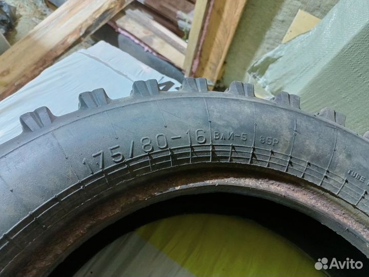 Bridgestone Dueler H/T 265/70 R16 112S