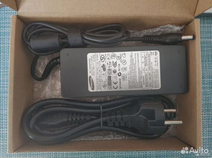 Зарядка для ноутбука Блоки питания Все модели