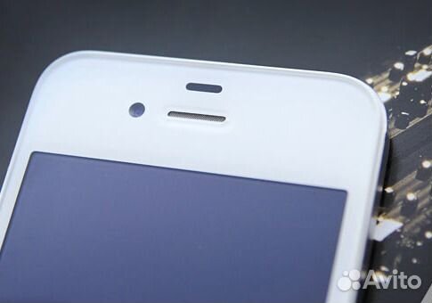 Телефон »Apple iPhone 4»