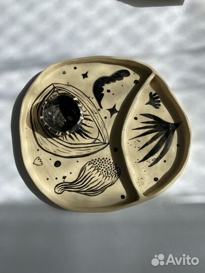 Керамическая тарелка ручной работы менажница