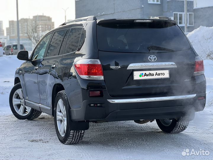 Toyota Highlander 3.5 AT, 2011, 260 650 км